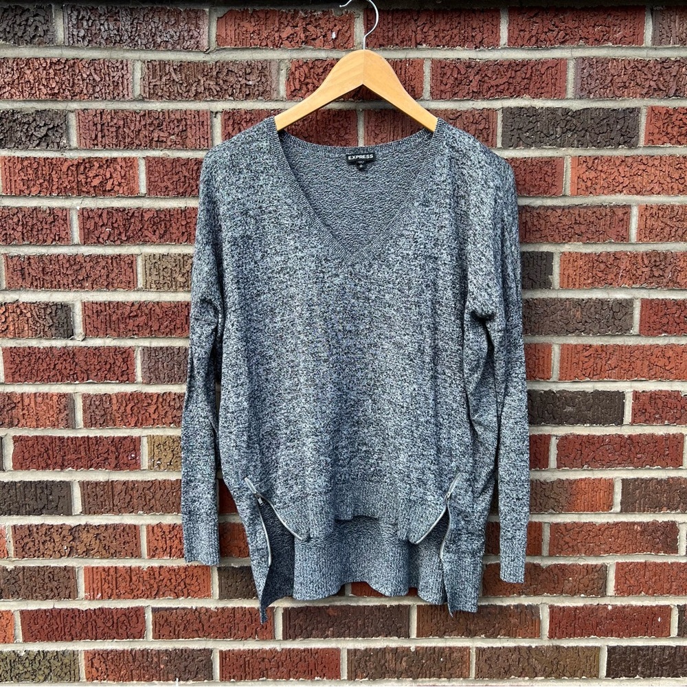 Express Navy Blue and White Marled V Neck Silver Zipped Hem Sweater